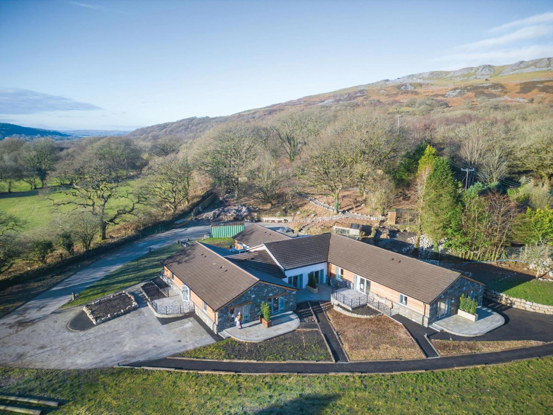 Suite 1 - Sleeping Giant Hotel - Pen Y Cae Inn Brecon Eksteriør bilde